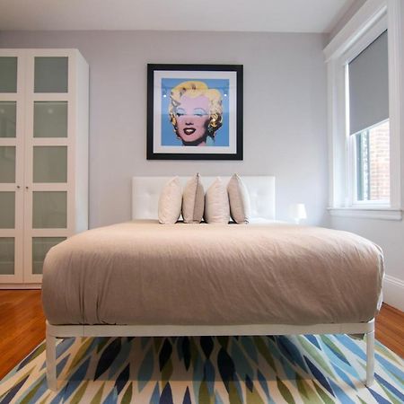 A Stylish Stay W/ A Queen Bed, Heated Floors.. #31 Brookline Exterior foto